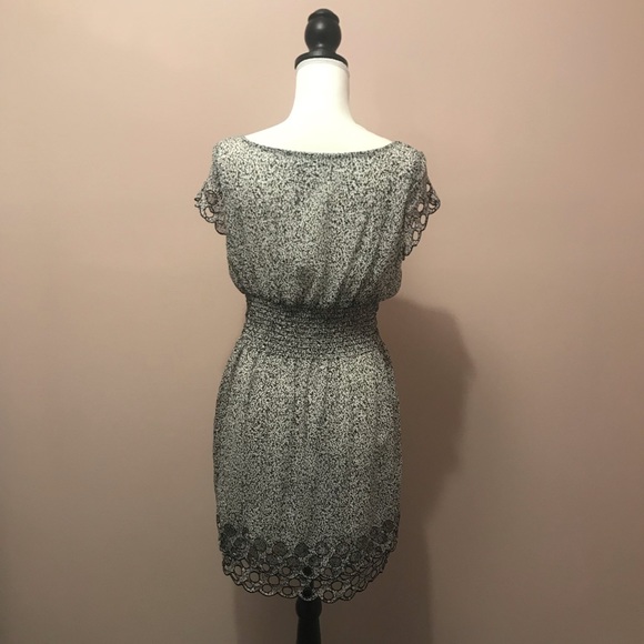 Bar III Black and White Laser Cut Smock Waist Feminine Dress Size Medium - Picture 6 of 7